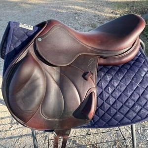 Antares Evolution Monoflap Jump Saddle